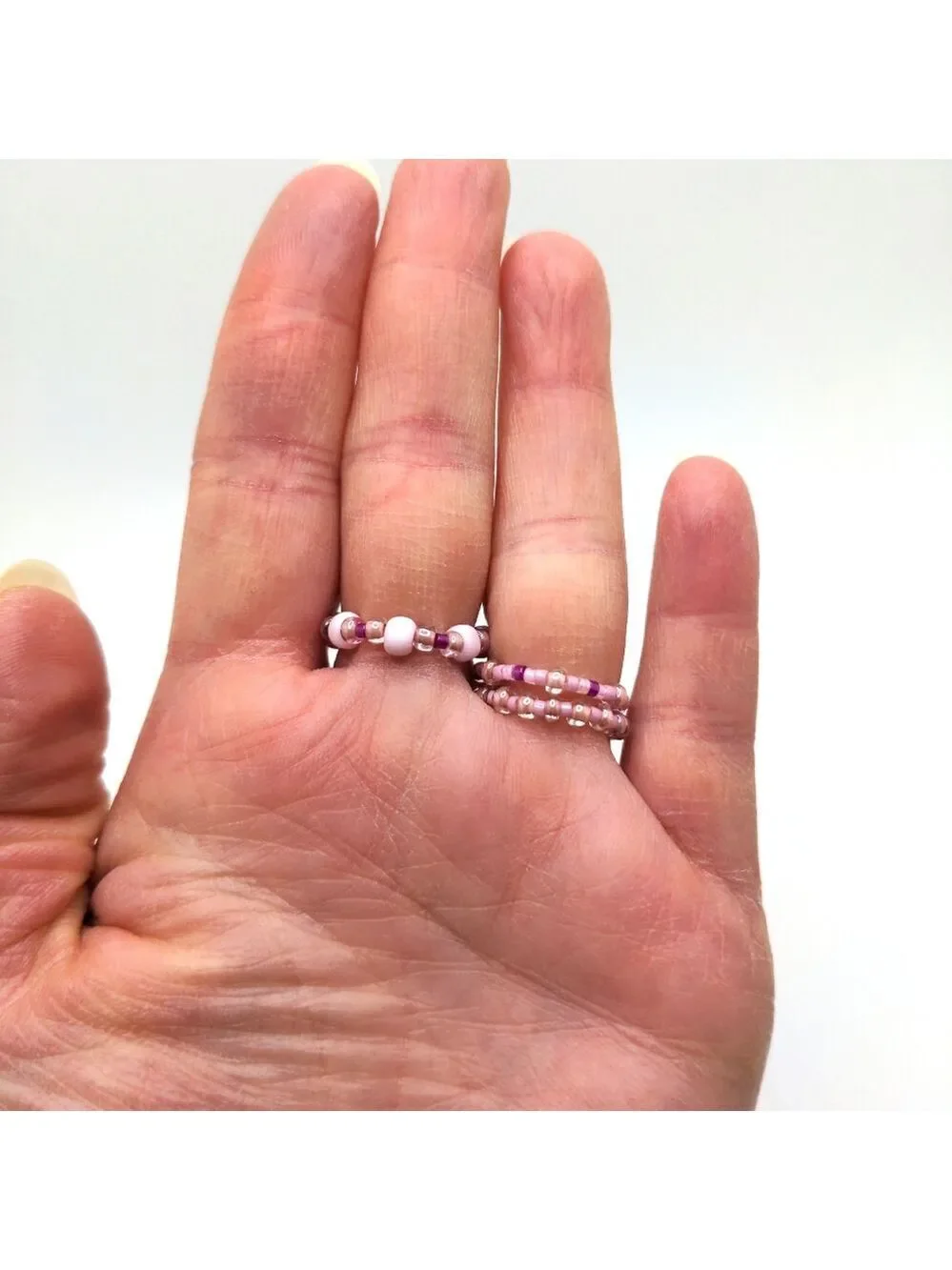 381MIDALANE Genuine Ruby & Bead Stretch Rings